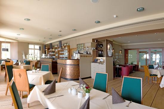 Restaurant Park-Cafe Theater am See